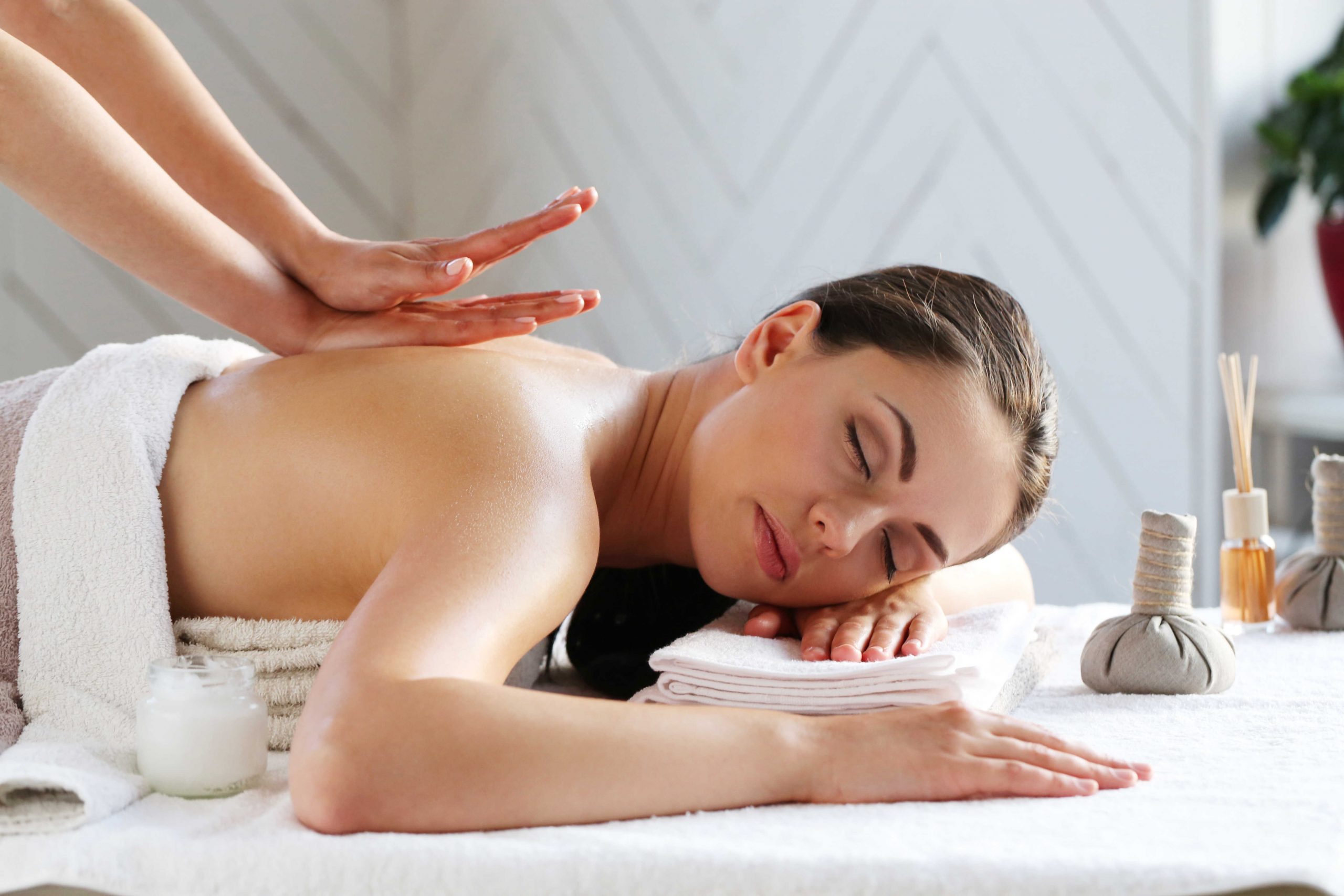 SERENE MASSAGES - Day Spa Treatment & Packages Perth | Couple Spa Packages  Perth