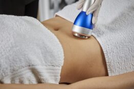 Ultrasound Body Contouring In-Use 09-min
